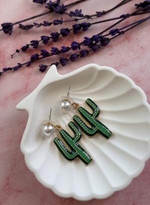 Pearl Touch Kaktüs Küpe – Mineli Çelik Tasarım